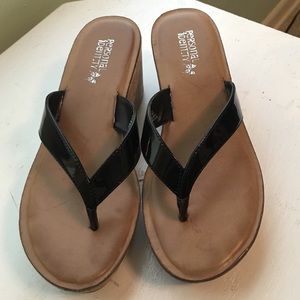 Personal identity platform sandals